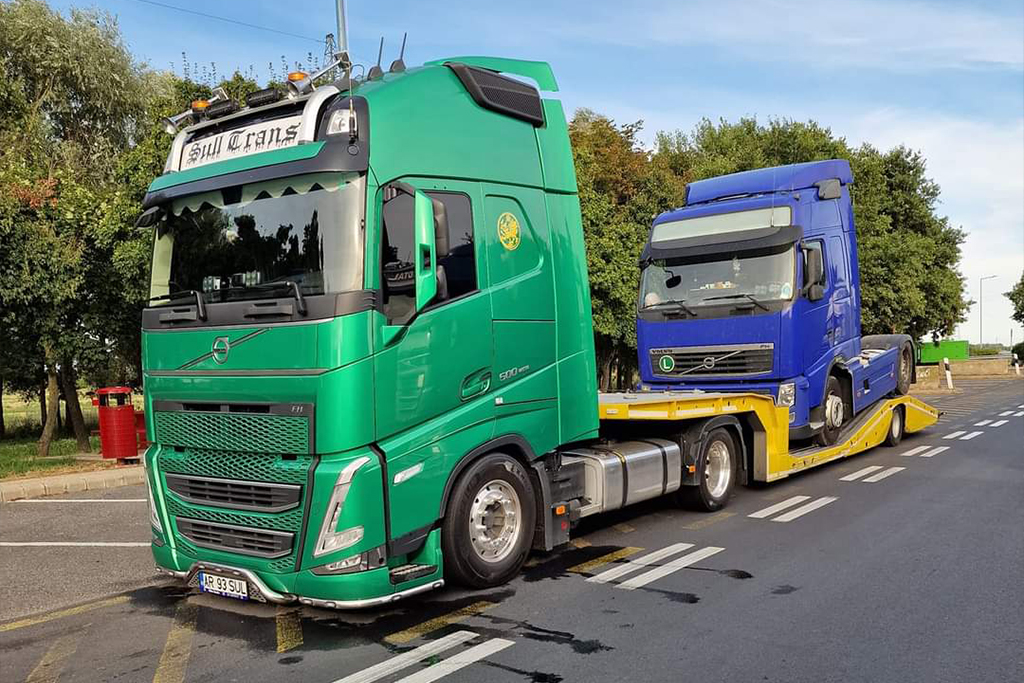 Transport Camioane